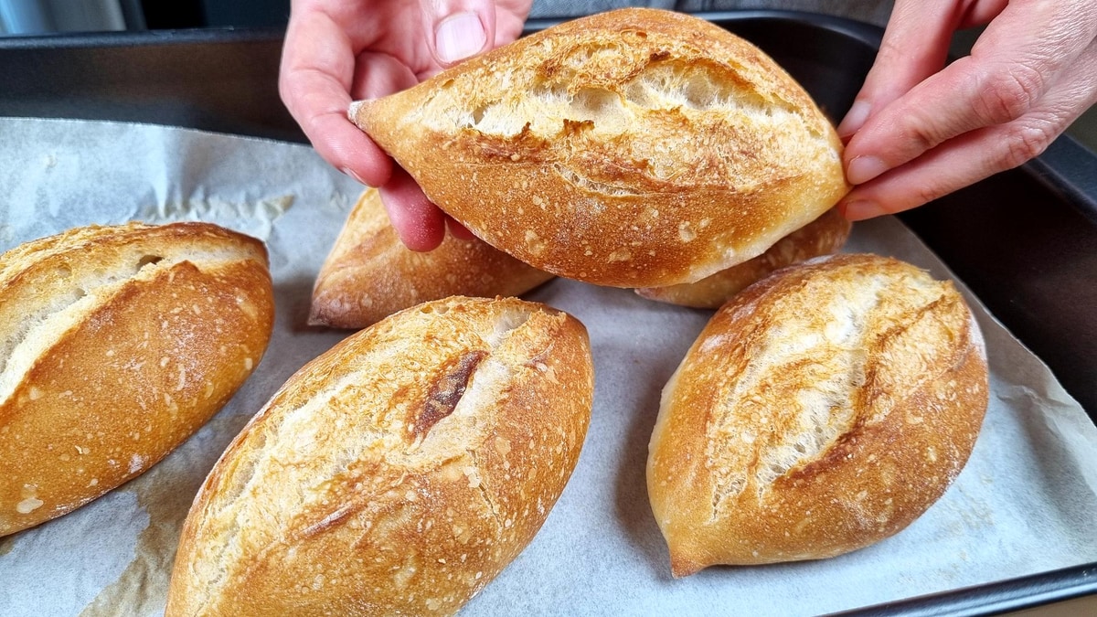 Wheat Grain Shaped Bread by Food Language