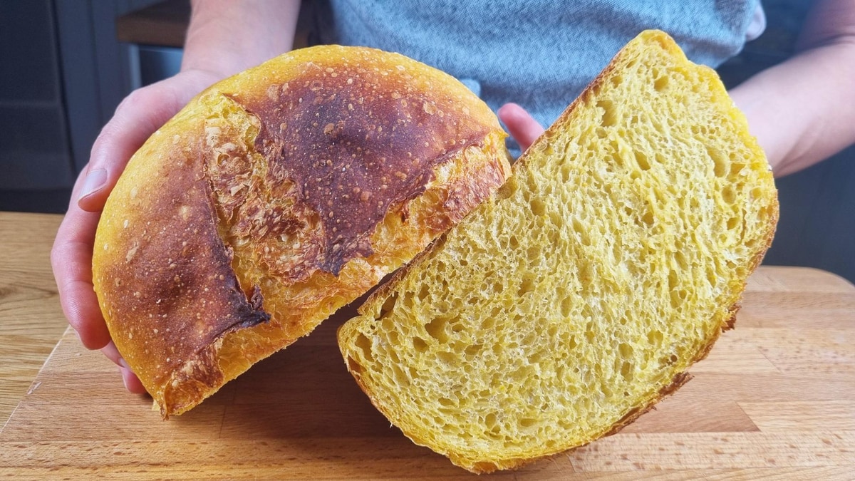 Pumpkin bread by Food Languace