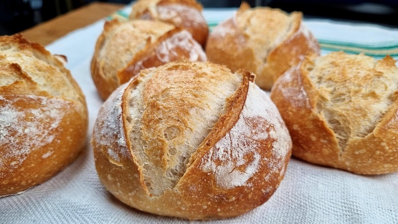 Spelt Flour Bread with Olive Oil - Incredible Flavor
